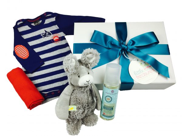 Winter Essentials Box 'Hase' für Baby Jungen